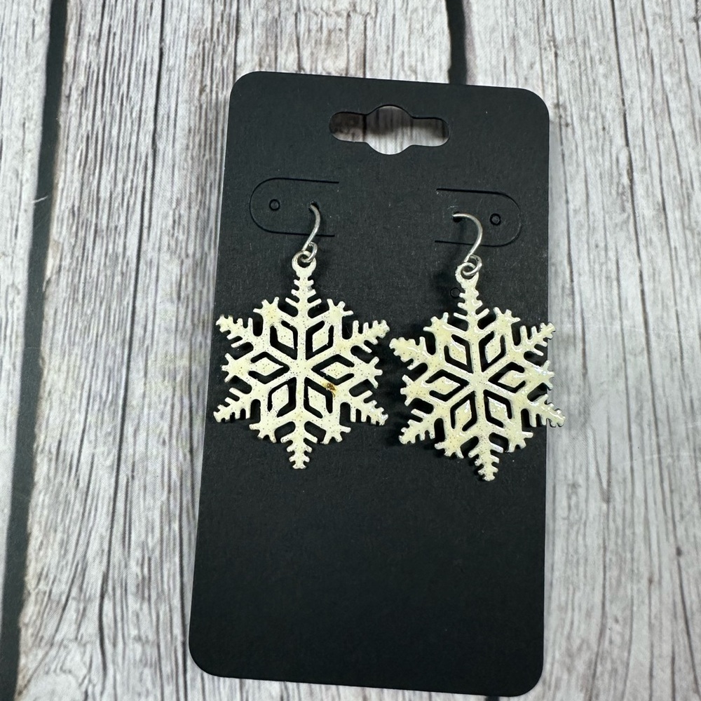 Snowflake Dangle Earrings